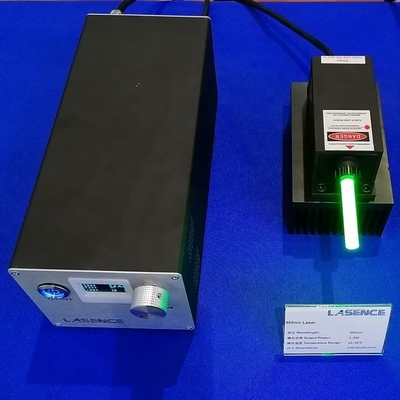 561nm/563nm ファイバーカップルレーザー ±10% パワー安定性と SMA905 ファイバーコネクタ